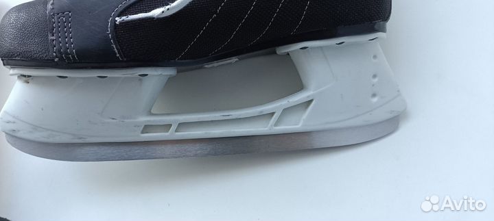 Хоккейные коньки Graf 44 размер