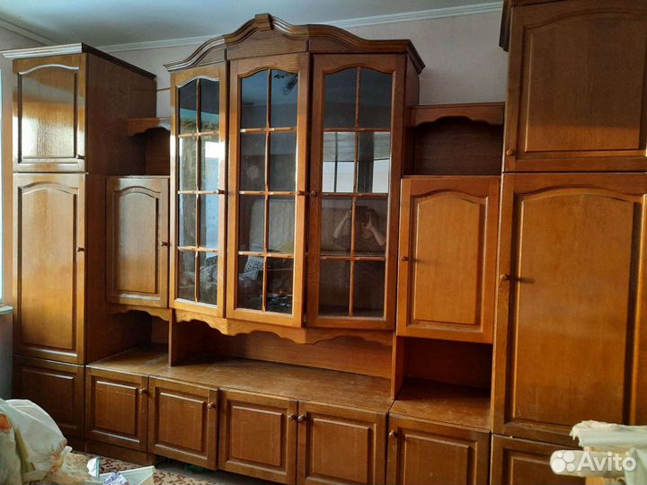 Стенка в гостиную бу