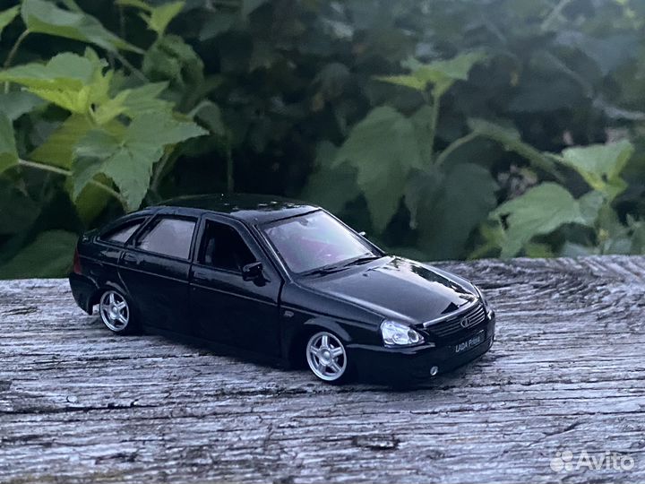 Машинки модельки