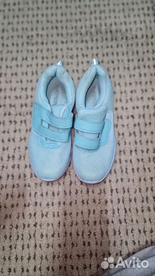 Кроссовки летние