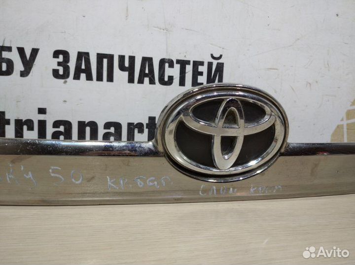 Молдинг крышки багажника Toyota Camry 7 V50 до