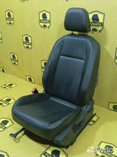 Сиденье переднее левое Volkswagen Jetta JEM dgxa