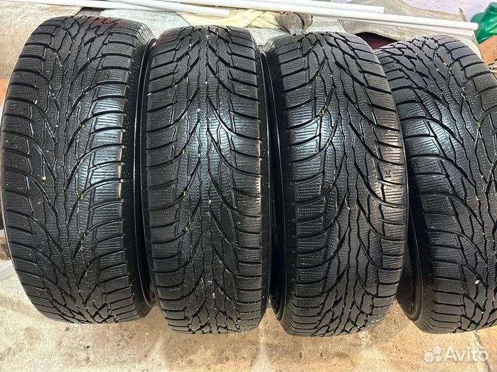 Kumho WinterCraft SUV Ice WS51 225/65 R17 106T