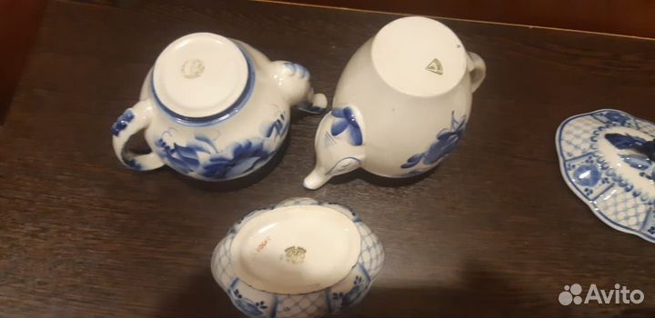 Посуда Гжель