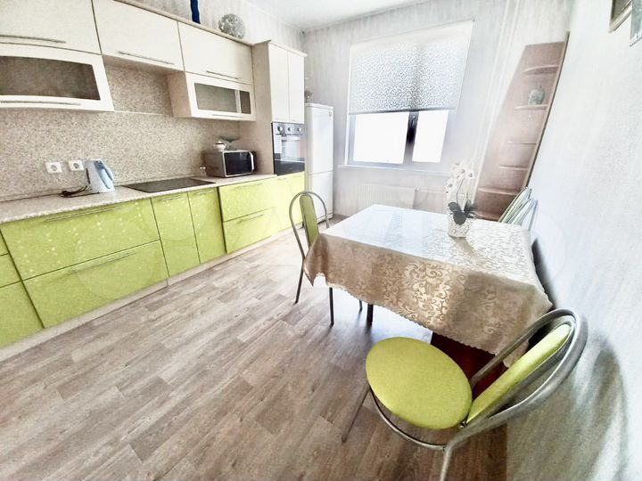 2-к. квартира, 65 м², 4/5 эт.