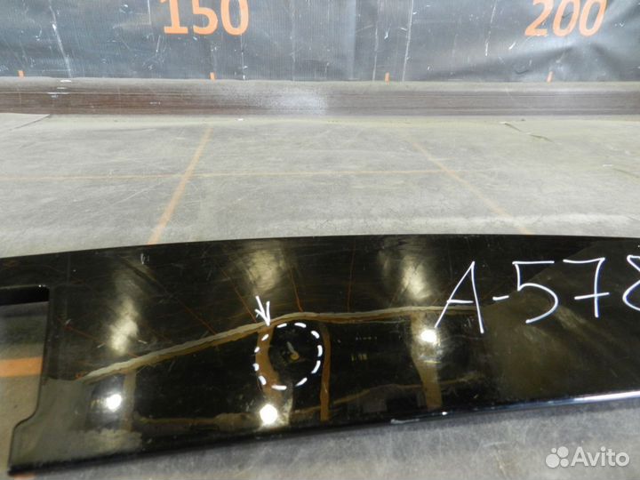 Накладка левой двери (стойки) - Mercedes-Benz W222