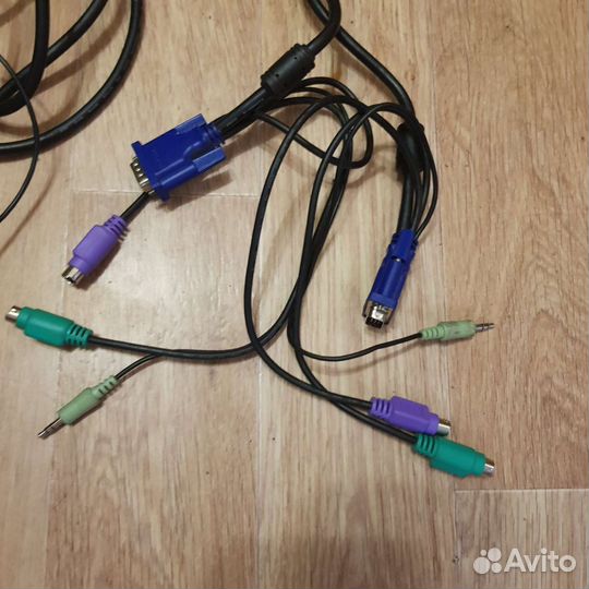 KVM переключательD-Link KVM-121,SC&T Tta111vga