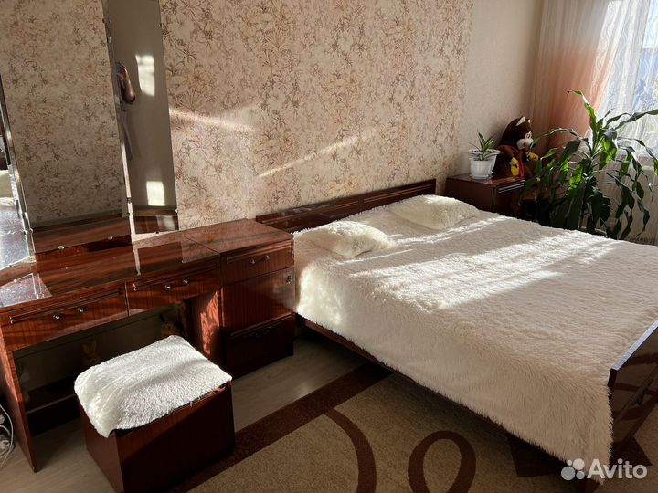 Кровать двухспальная