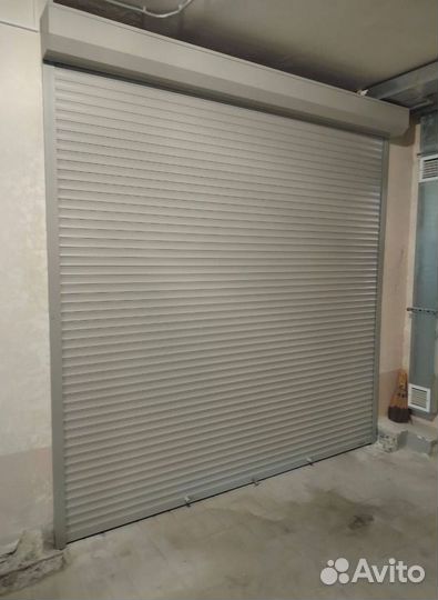 Секционные ворота