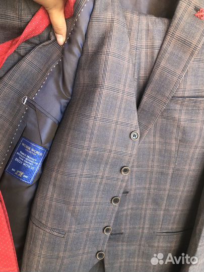 Мужской костюм тройка 48