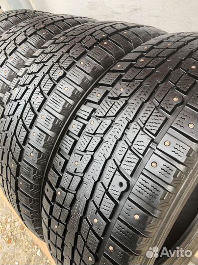 Dunlop SP Winter Ice 01 225/65 R17 102T
