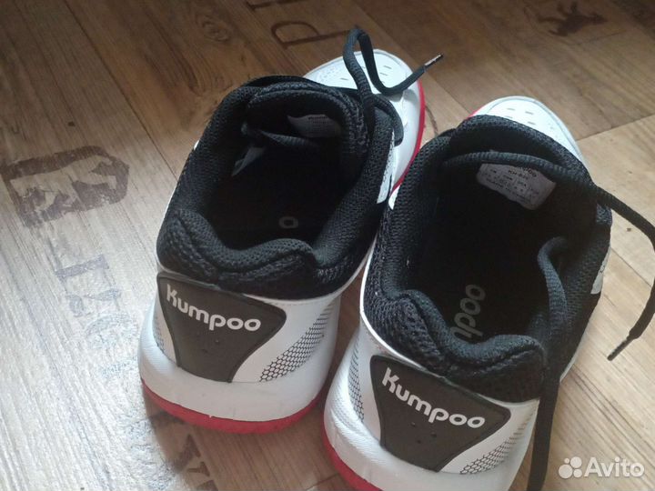 Кроссовки kumpoo