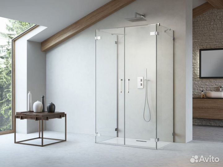 Стеклянная душевая под заказ