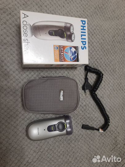 Аккумуляторная электробритва Philips