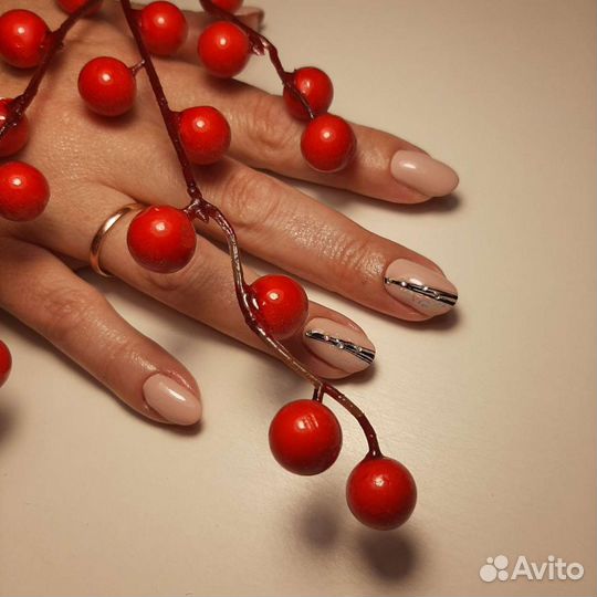 Маникюр, наращивание,педикюр, натоптыши, стежневые