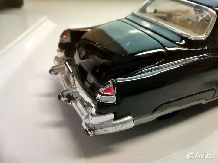 Модель Cadillac Series 62 1:43