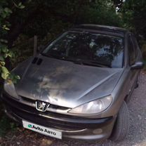 Peugeot 206 1.6 MT, 2000, 200 000 км, с пробегом, цена 320 000 руб.