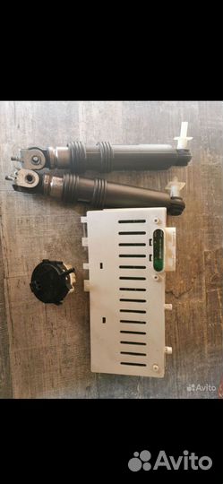 Запчасти стиральной машины Indesit wisl 62 разбор