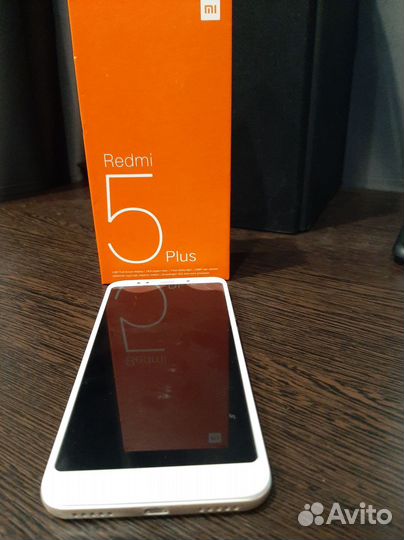 Xiaomi Redmi 5 Plus, 4/64 ГБ