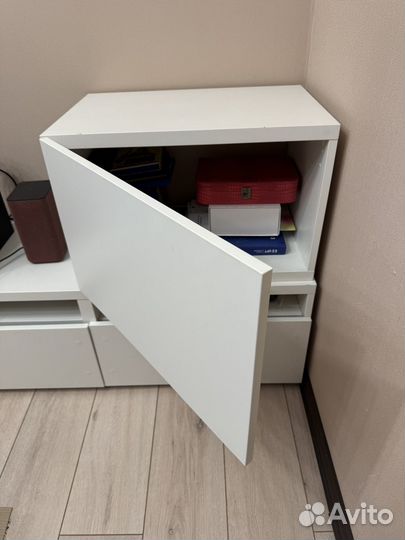 Тумба под тв и навесные шкафы в гостинную Икеа