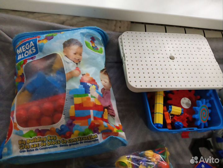 Детские игрушки пакетом для мальчика