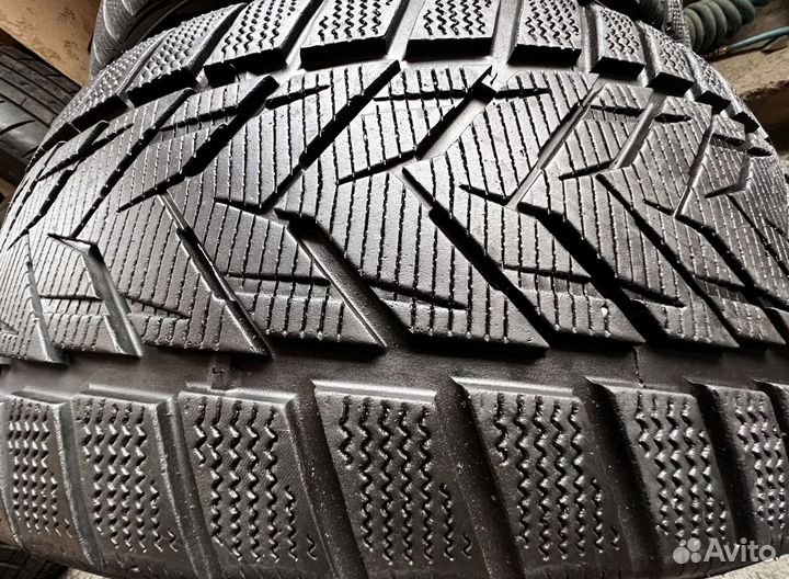 Vredestein Wintrac Xtreme S SUV 245/35 R21