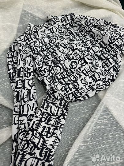 Укороченная кофта bershka