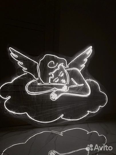 Неоновые буквы