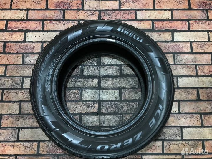 Pirelli Ice Zero 225/60 R17 103T