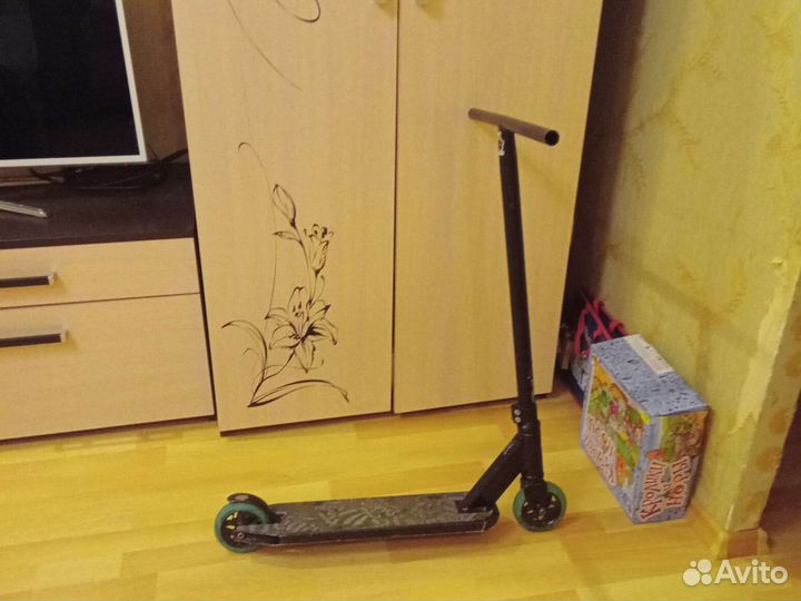 Трюковой самокат