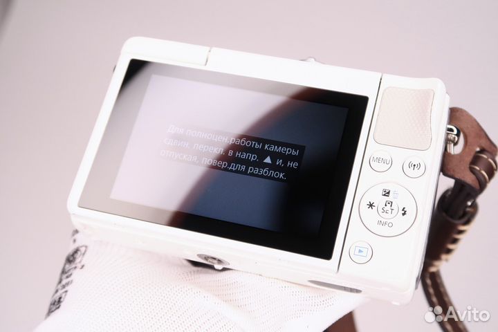 Фотоаппарат Canon EOS M100 (24Мп) +15-45 IS STM