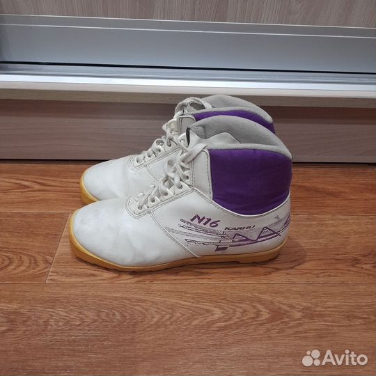 Ботинки лыжные 36 размер карху крепление NNN