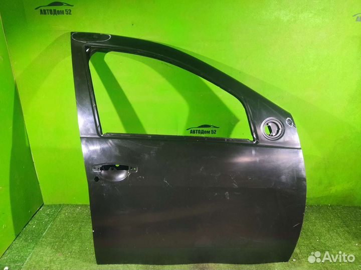 Дверь передняя правая Renault Duster оригинал