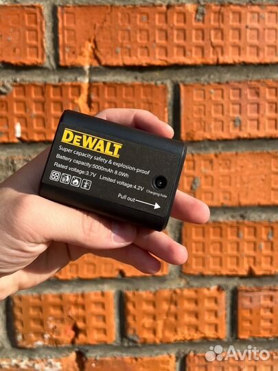 Лазерный уровень dewalt 4D нивелир 16 линий