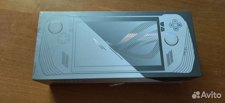 Игровая консоль Asus ROG Ally