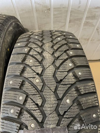 Pirelli Formula Ice 225/65 R17