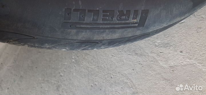 Pirelli P Zero Nero 215/50 R17