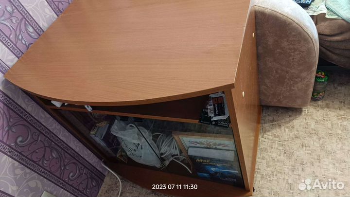 Тумба под телевизор