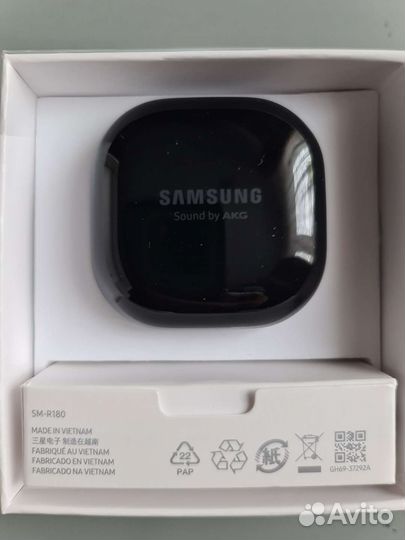 Беспроводные наушники samsung buds live