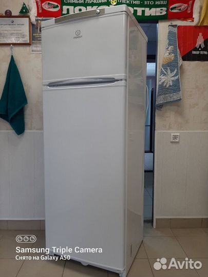 Холодильник Indesit 167sm
