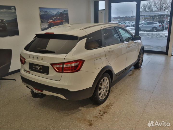 LADA Vesta Cross 1.6 CVT, 2020, 115 500 км