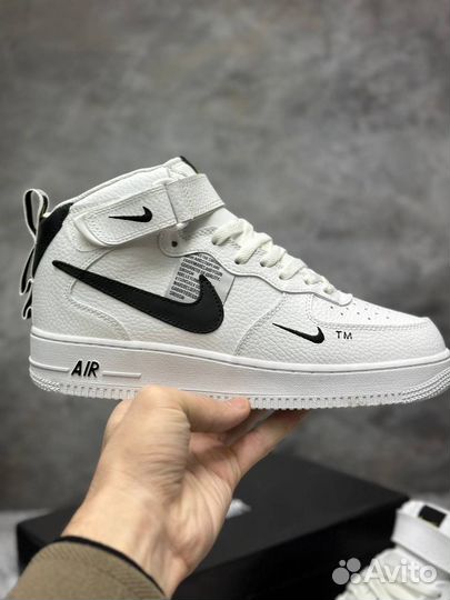 Nike air force 1 luxe