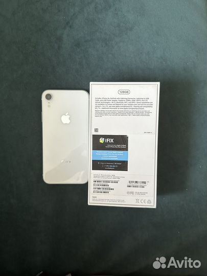 iPhone Xr, 128 ГБ