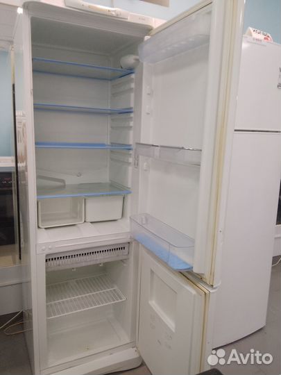 Холодильник бу Indesit no frost Гарантия 1 год