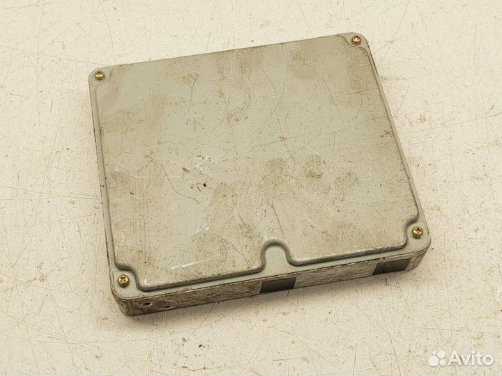 Блок управления EFI Toyota Alphard ANH10 2azfe