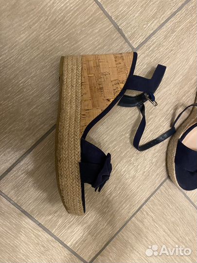 Босоножки женские 39 размер