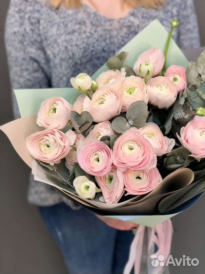 Ранункулюсы букет цветов