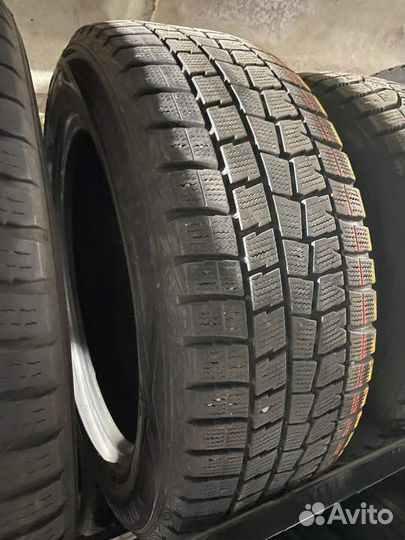 Dunlop Winter Maxx 225/55 R17