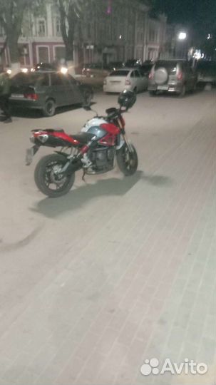 Benelli 600