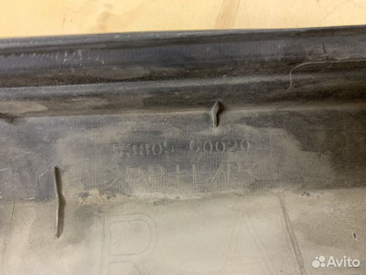 Накладка крыла перед Land cruiser 200